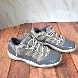 Air Jordan 11 Retro Cool Grey Lows.